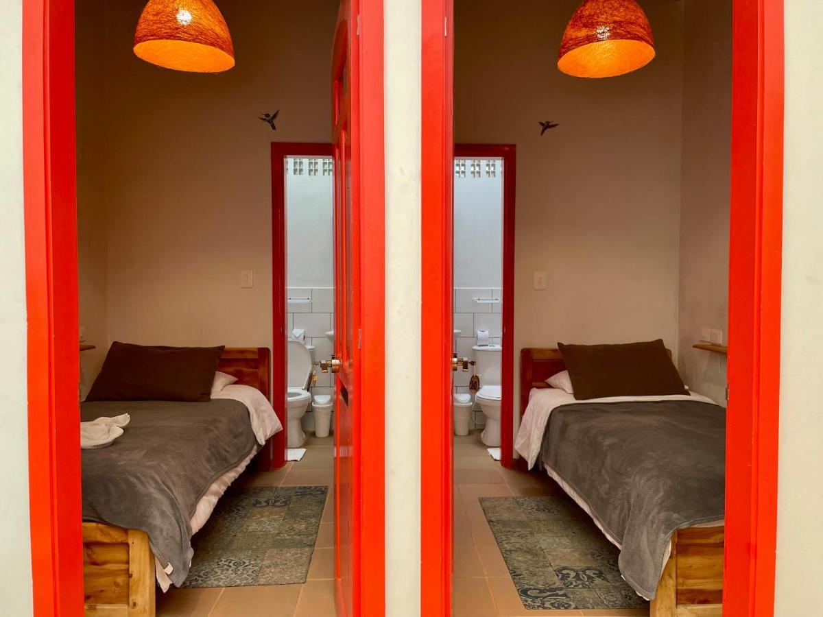 Hostal Tralala סאלנטו מראה חיצוני תמונה