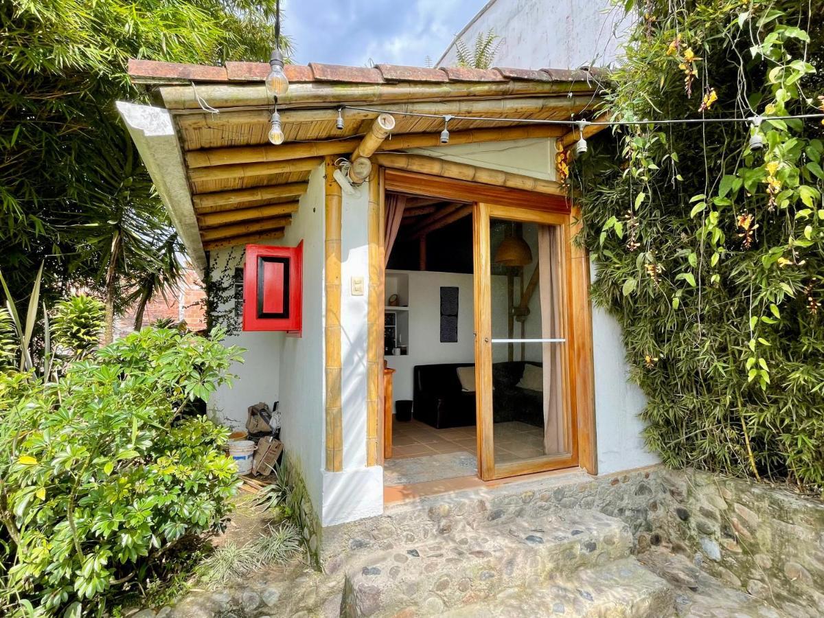 Hostal Tralala סאלנטו מראה חיצוני תמונה