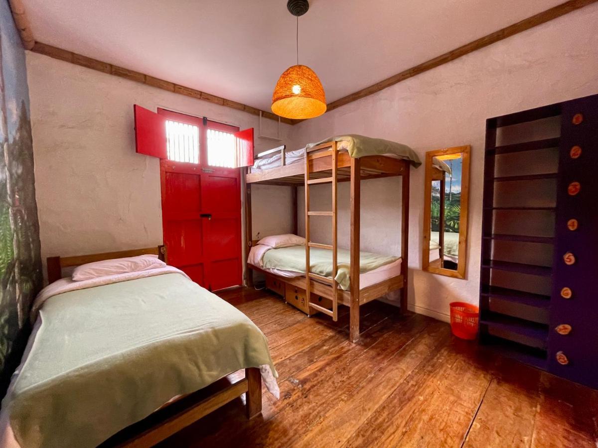 Hostal Tralala סאלנטו מראה חיצוני תמונה
