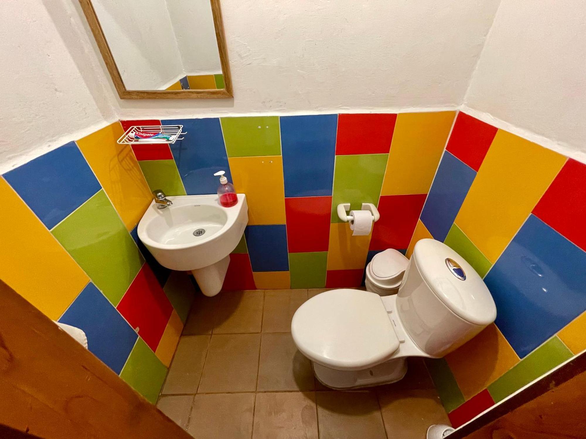 Hostal Tralala סאלנטו מראה חיצוני תמונה